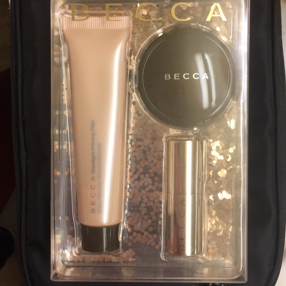 Becca Primer, Highlighter & Lipstick Kit